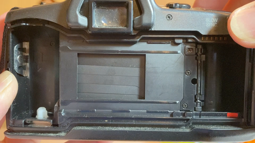 Minolta Maxxum 550si 35mm Film Camera Watson Bulk Loader Mickey Mouse 110 Bundle - Video 1 of 1