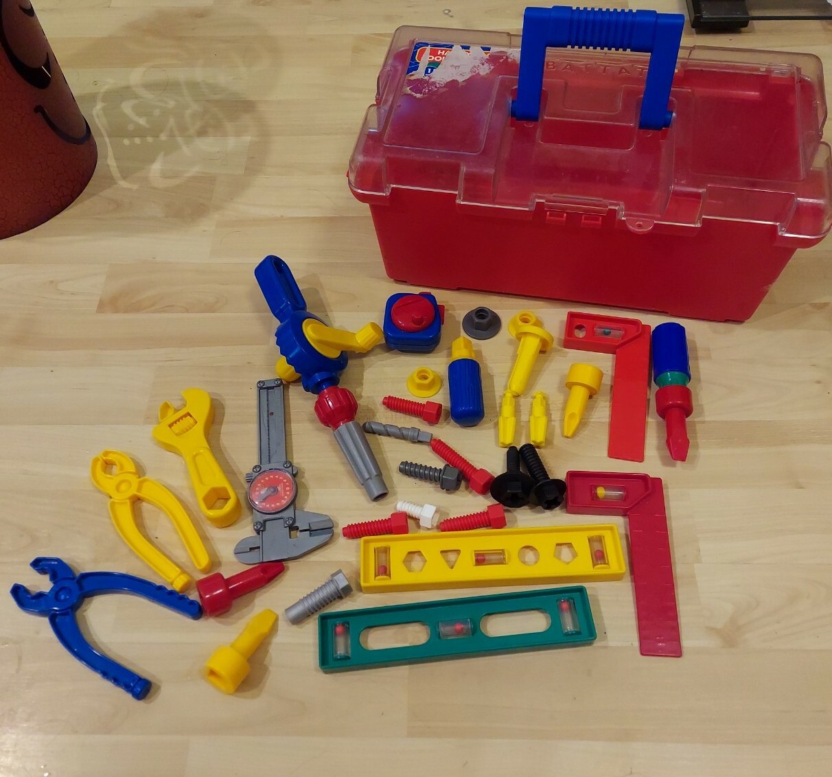 Battat Toy Toolbox and tool Set 31 pcs broken latch on box eBay