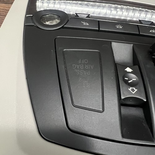 11-17 OEM BMW F25 X3 Sun Roof Console Dome Reading Light Switch Panel - Picture 22 of 24