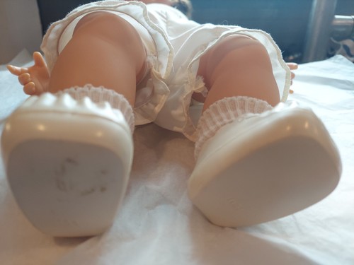 Vintage Gotz Puppe 20" Doll American Girl White Cloth Torso West Germany  - Afbeelding 7 van 12