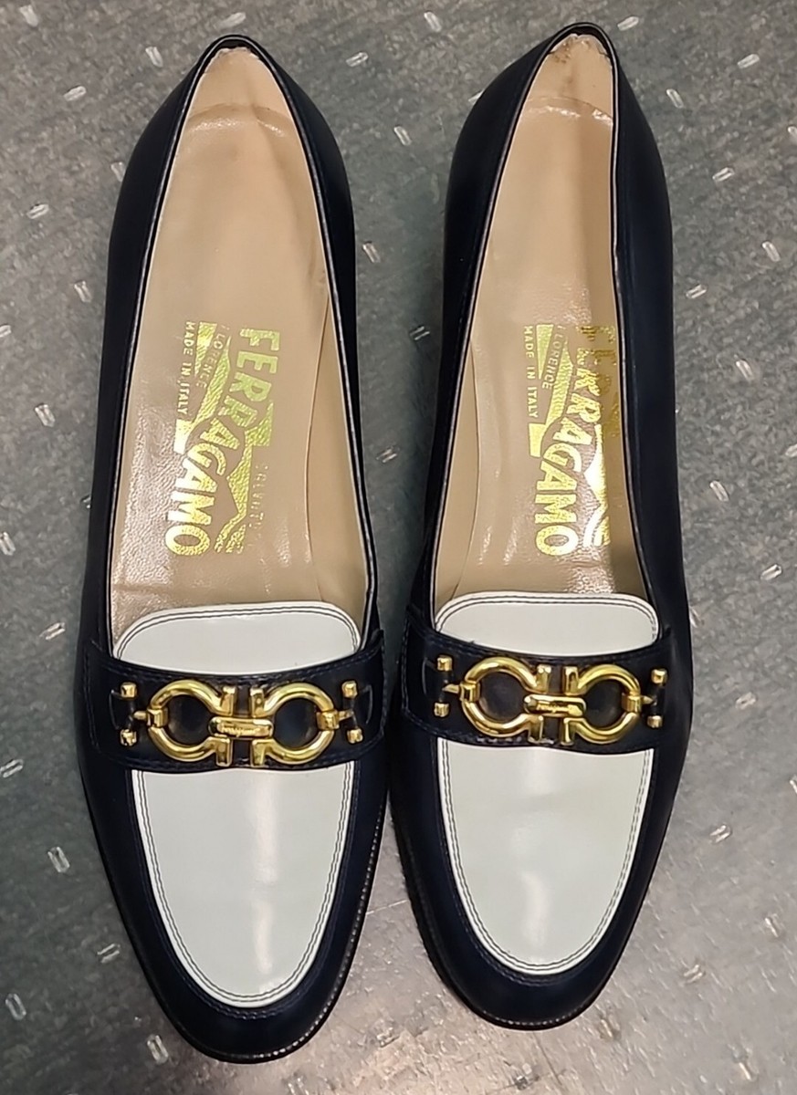 Salvatore Ferragamo Womens Loafers size 5.5 B Blue & White Salvatore Ferragamo Womens Loafers size 5.5 B Blue & White