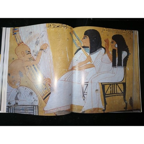 Zahi Hawass LA BELLEZZA DELLA DONNA ANTICO EGITTO. 2000. Archeologia Egittologia - Foto 16 di 22