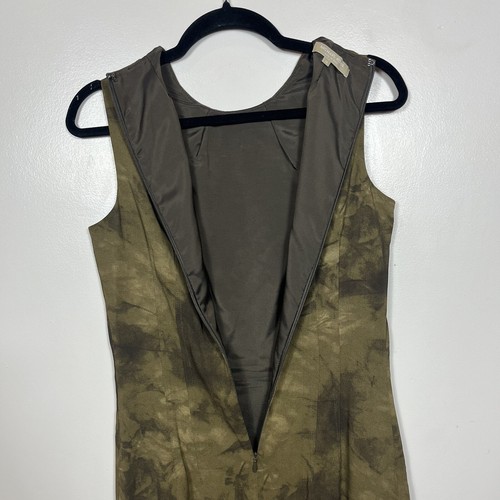 Vestido Vaina Colección Michael Kors Talla 10 Largo Midi Sin Mangas Oliva Italia - Imagen 9 de 12