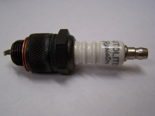 NOS NEW VINTAGE AUTOLITE SPARK PLUG AR42 DESOTO DODGE