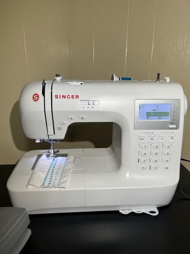 Singer Superb, 2010, Computerized , embroidery monogram