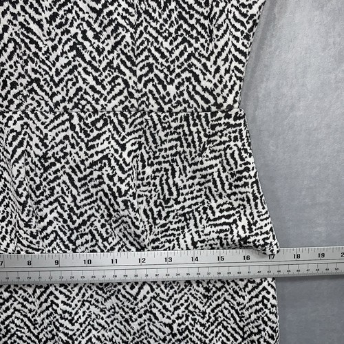 Metaphor Knit Peplum Dress Women's Size Medium Black White Print Sleeveless - Picture 10 of 15