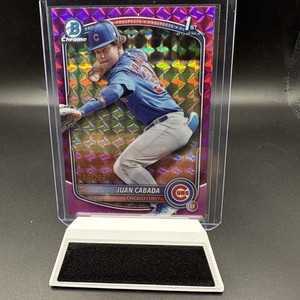 JUAN CABADA 2025 BOWMAN CHROME 1ST FUCHSIA GEOMETRIC CUBS /299