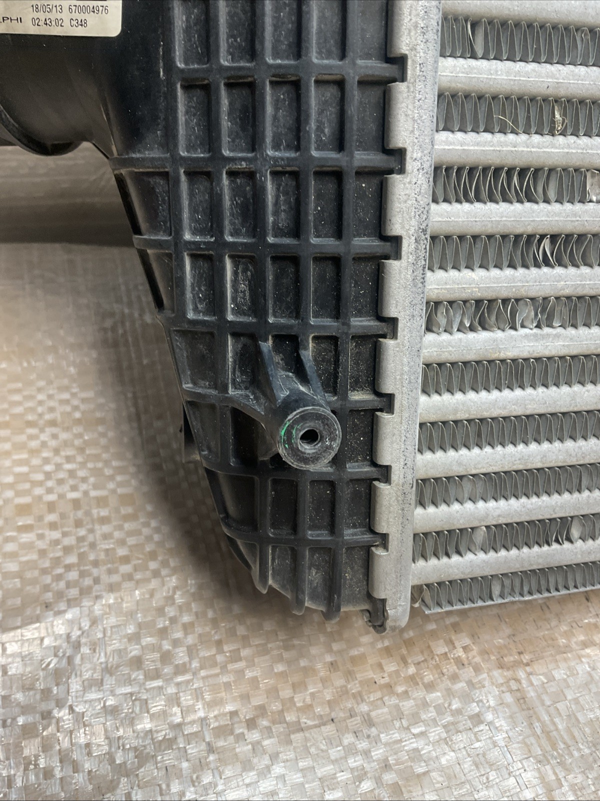 14-24 MASERATI QuattroPorte GHIBLI 3.0 Front Left  Side Intercooler 16462877 OEM