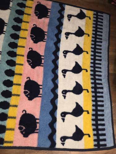 Vintage Crown Crafts Farm Animal Blanket Heavy Fleece 60”x80” - Picture 11 of 11