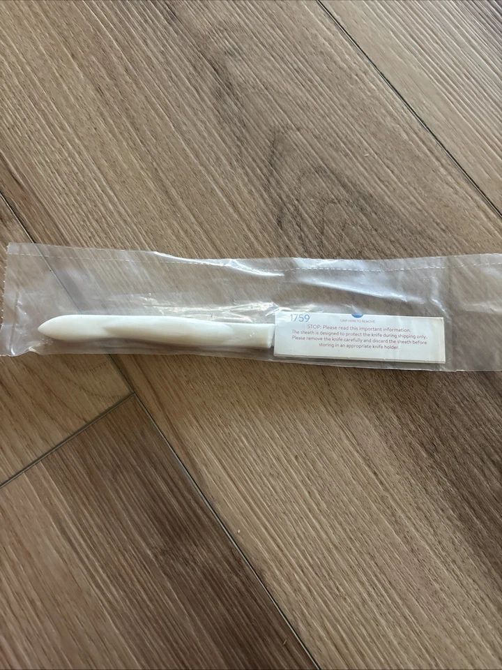 Cutco 1759 Table Knife Pearl White Handle Serrated Steak Knife Made In USA