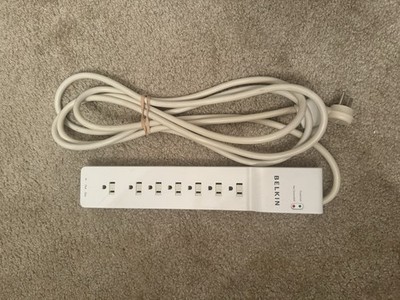 BELKIN BE107000-07-CM 7.0 Feet 7 Outlet 2160 Joules Surge Protector White 