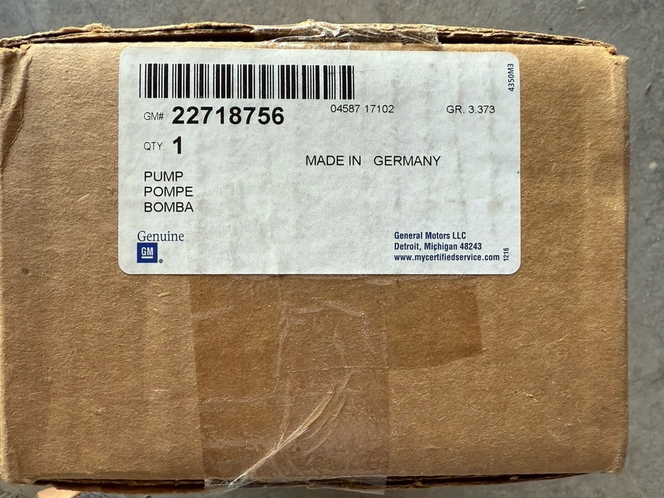 BOMBA INTERCOOLER GM GENUINA OEM 09-15 CADILLAC CTS-V SOBREALIMENTADA LSA 22718756 Foto 2 de 2