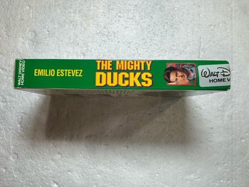 The Mighty Ducks (VHS, 1993) - Picture 8 of 12