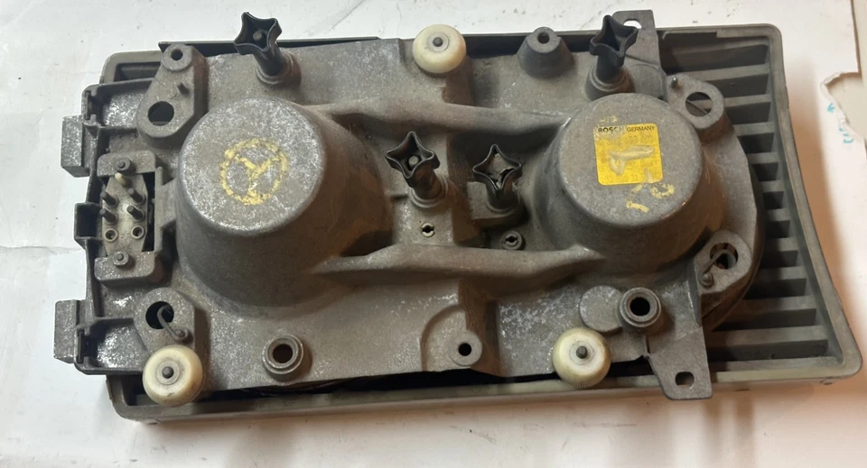 🚗 79-85 MERCEDES W123 300D FARO HALÓGENO DELANTERO IZQUIERDO LÁMPARA CON MOLDURA OEM Foto 2 de 4