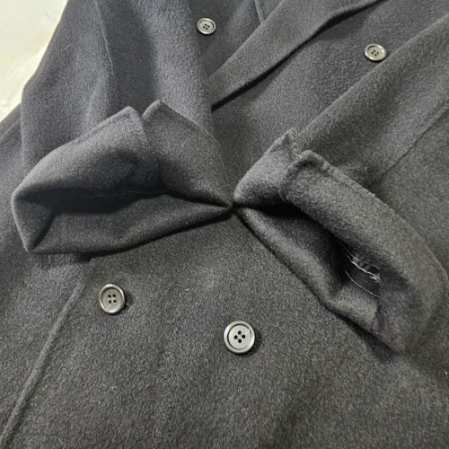In good condition ✨ Double chester coat, 100% cashmere In good condition ✨ Double chester coat, 100% cashmere