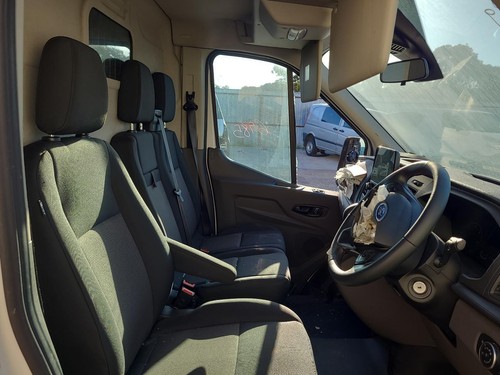 FORD TRANSIT 2019-2024 STEREO/HEAD UNIT DISPLAY UNIT, 8IN TOUCHSCREEN, VO, 05/19 - Picture 10 of 12