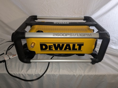 #ad DeWalt 2600 PSI Pressure Washer w Internal Storage DWPW2600 **PARTS ONLY** $140.00