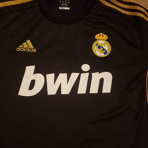 Real Madrid bwin Blue Adidas Jersey Size L - Picture 2 of 5