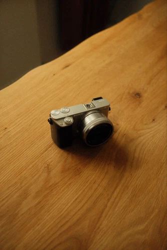 Sony Alpha a6000 24,3MP Spiegellose Systemkamera