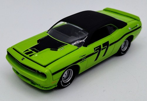 Greenlight 2008 Dodge Challenger SRT8 Road Racers S1 Sam Posey Inspired 1:64