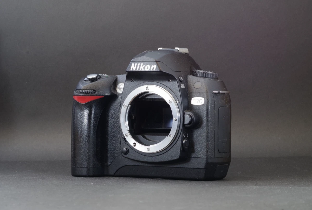 Boîtier Nikon D70 – Appareil Photo Numérique Reflex – Occasion