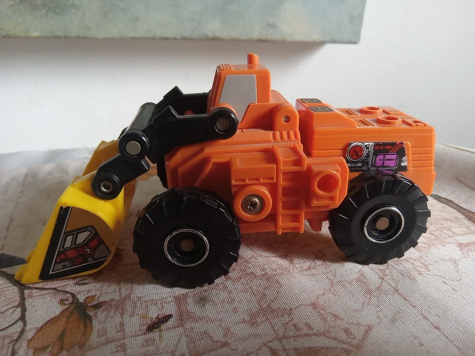 Figura de colección G1 Transformers TARGETMASTER SCOOP BULLDOZER 1987 Hasbro Takara Foto 3 de 4