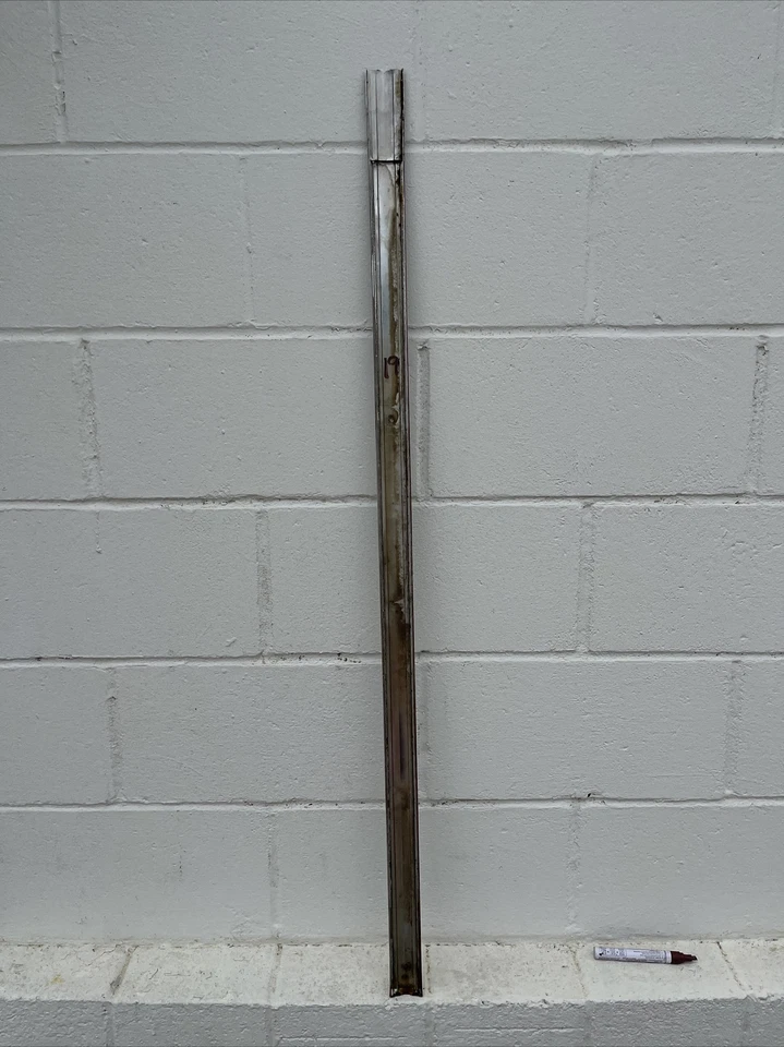 Carrocería de puerta de camioneta Ford F600 1967-1972 moldura moldura lateral Foto 2 de 4