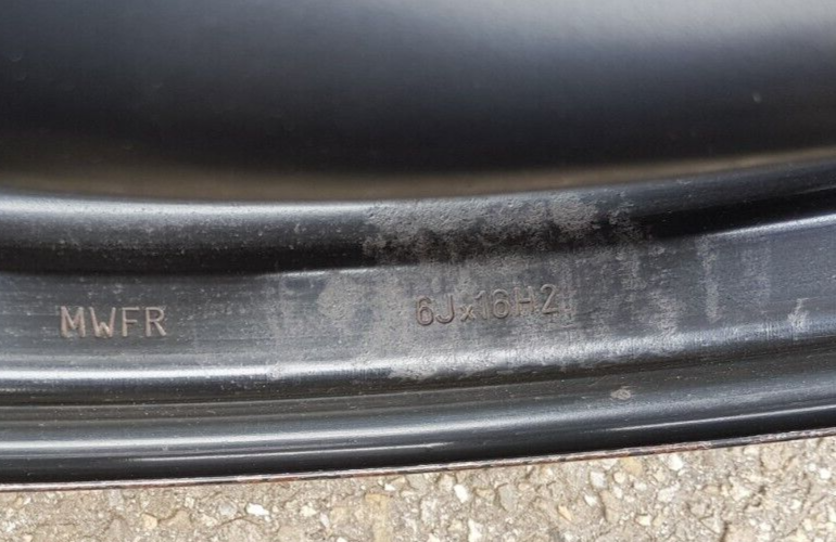 4 x Stahlfelgen Peugeot 208,Citroen C3 II,C3 Picasso 6Jx16H2 4x108 ET23 ...