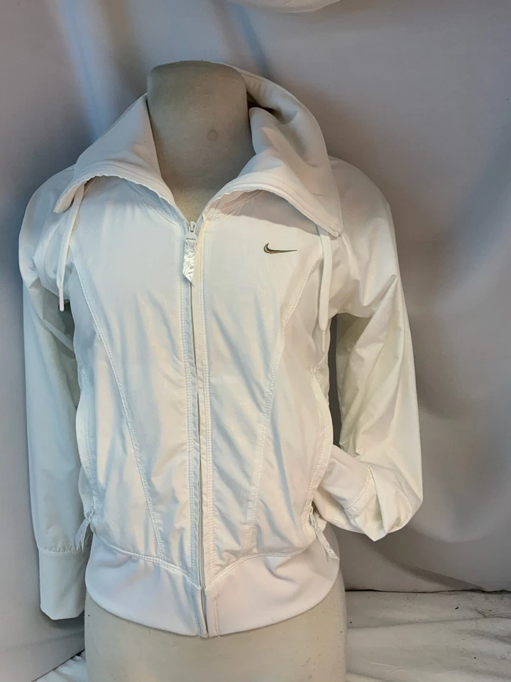 Chaqueta Nike Fit Dry XS Mujer Blanca Poli Cremallera Completa Forrada Usada Una Vez YGI K1-633 Foto 2 de 4