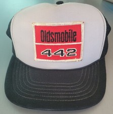 Vintage OLDSMOBILE 442 TRUCKER HAT   Snapback Cap w/ 1970  s Olds Patch