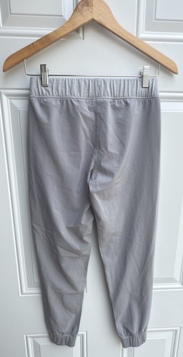 Under Armour Girls Youth Med Joggers YMD UA Woven Warm Up Jogger Gray Pink Logo - Picture 3 of 9