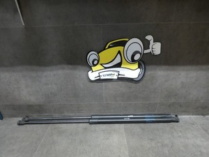 Heckklappendämpfer Caddy 2K 2x 2K0827550A