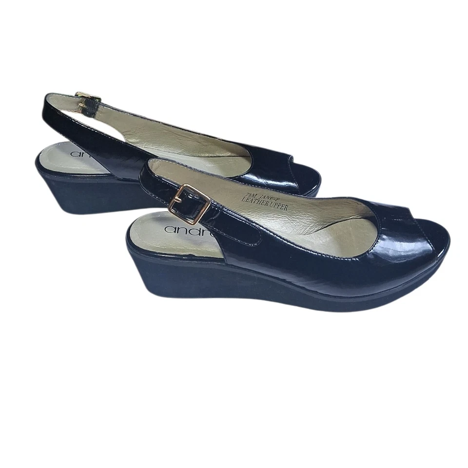 Zapatos Andre Assous para mujer de cuero negro con punta abierta, talla 7,5 Foto 3 de 4