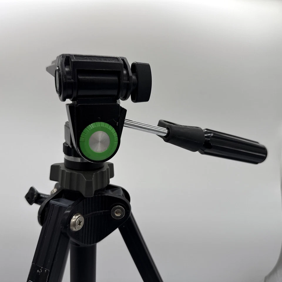 SLIK Universal U-112 Tripod with 3-Way Pan Head Japan Made - Image 3 of 4