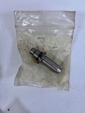 NEW GENUINE HONDA CB250 CB500 CA125 CB125 ENGINE INLET VALVE GUIDE 12021-323-300