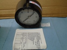 Ashcroft Duragauge 45-1279-SS 02B Pressure Gauge 0-30 PSI 4.5" 1/4 NPT Back I076