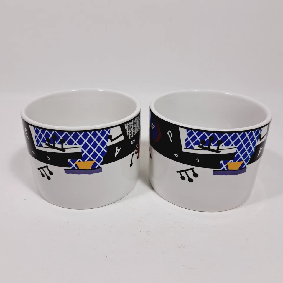 Sakura COMPOSICIÓN #5 Deborah Malva Tazas de Café Música Jazz Periódico Juego de 2 Foto 2 de 4