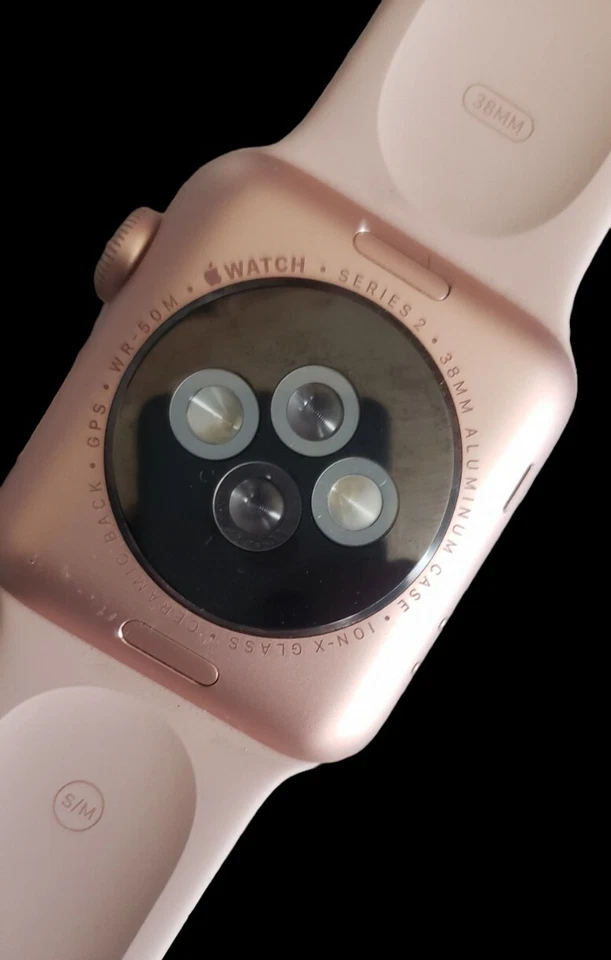 AS IS *PARTS/REPAIR* Screen Damage Apple Watch Series 2 38mm Rose Gold Aluminum - Image 4 of 4