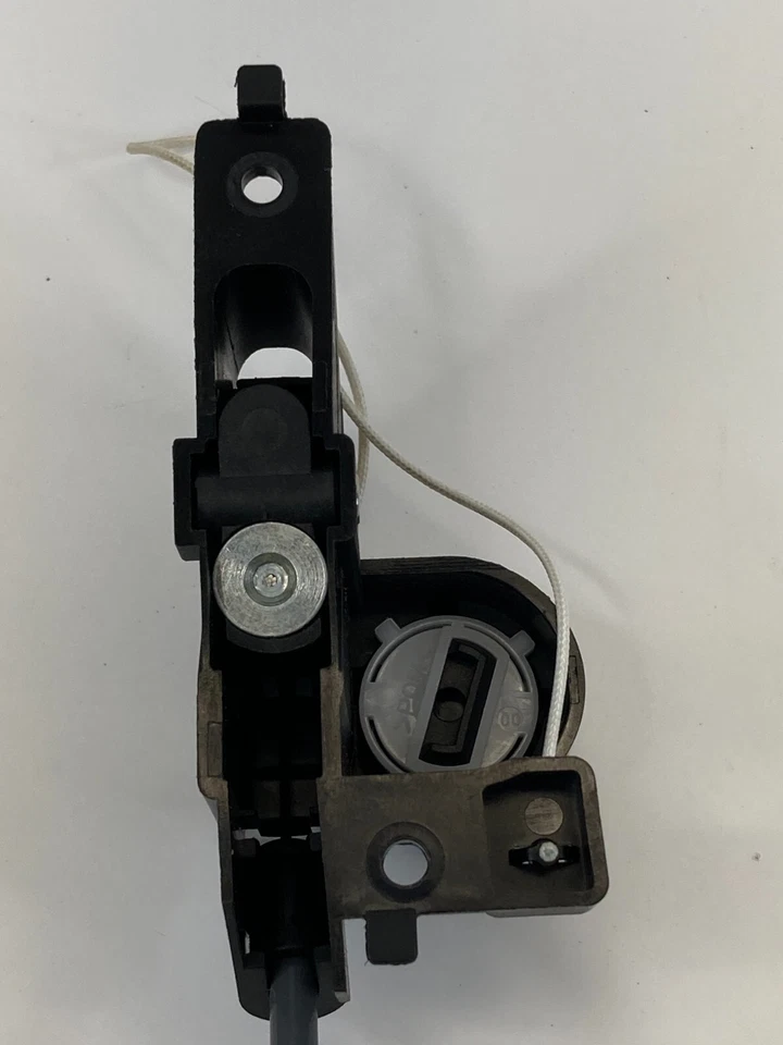 BMW 535i xDrive 2009 transmisión automática palanca de cambios liberación de emergencia Foto 4 de 4