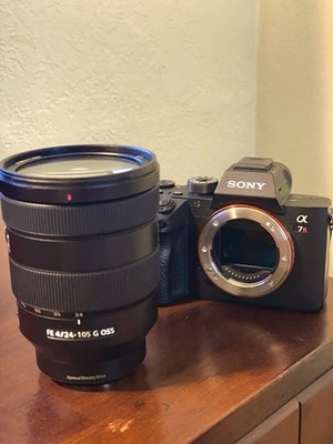 Sony Alpha A7R III 24-105mm f4 lens Charger Battery