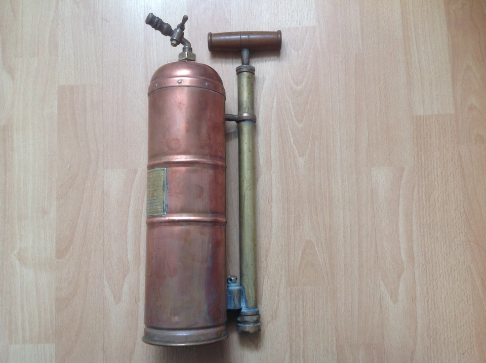 Ancien pulvérisateur MURATORI Paris breveté S.G.D.G en cuivre, objet vintage ! - Photo 2/4