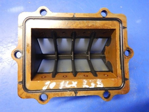 1 x single Polaris SLX 1200 jetski intake reed valve block cage 1201595 - Picture 4 of 8