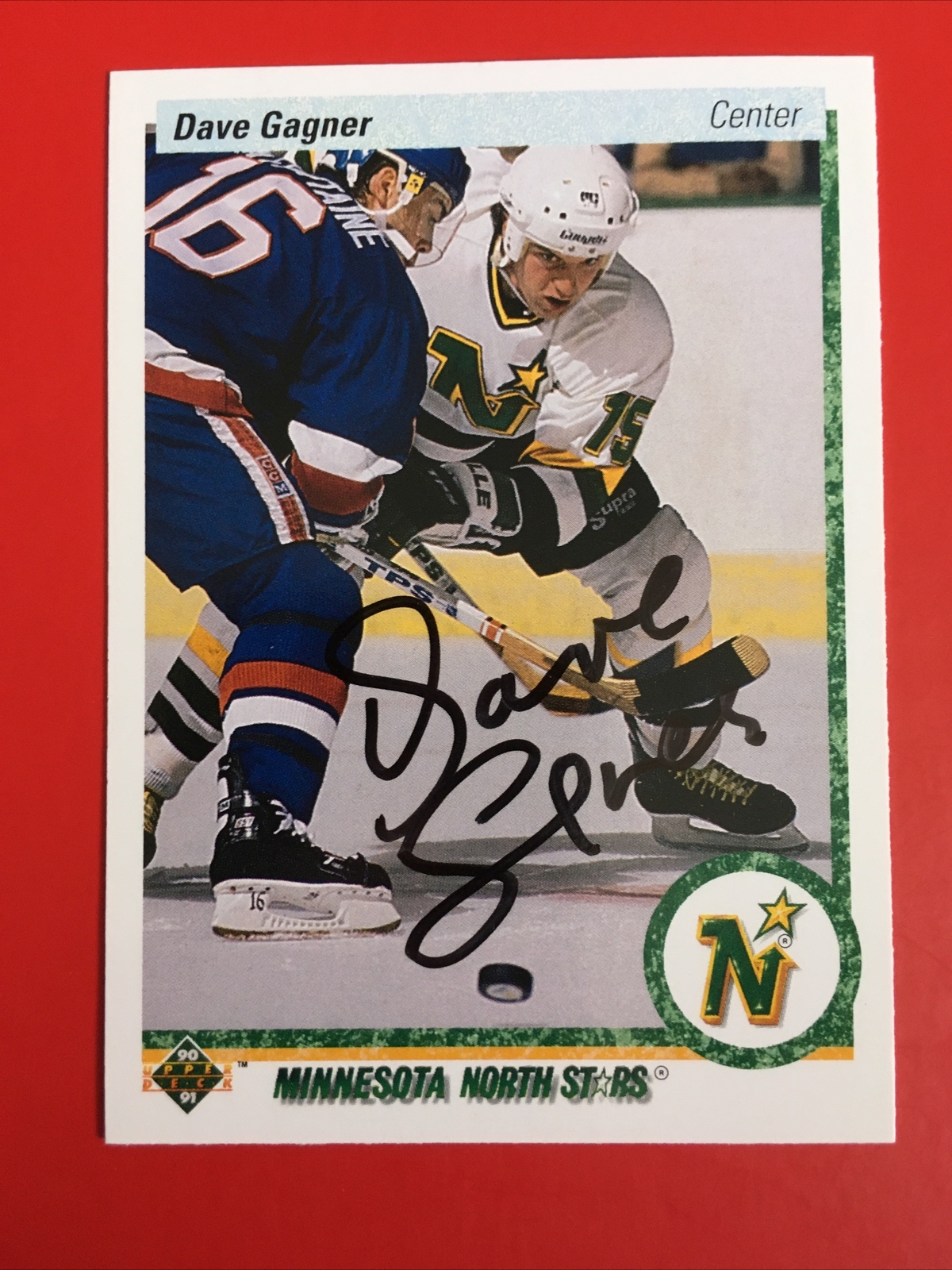 1990 Upper Deck Minnesota North Stars Dave Gagner Autograph Card