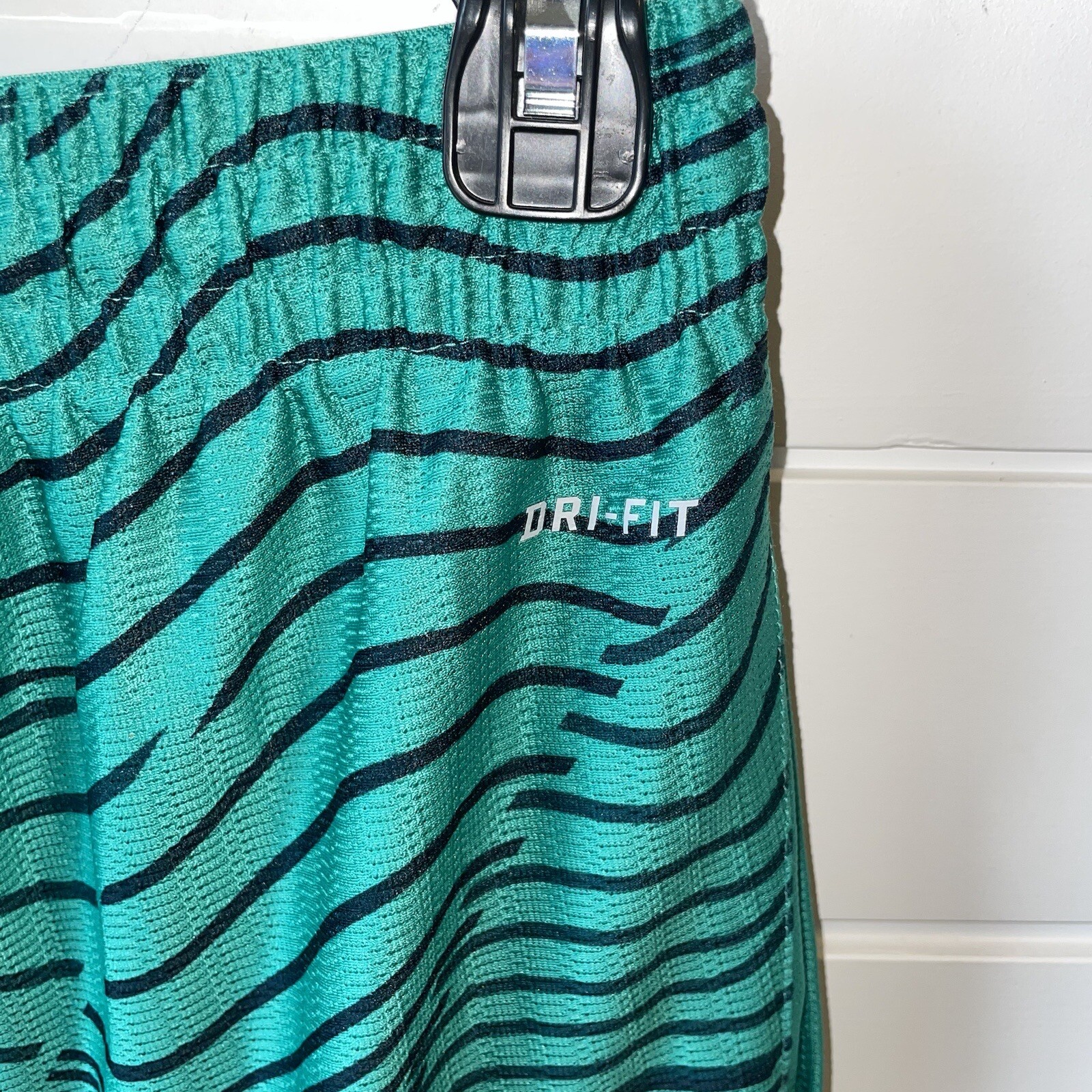 NIKE KD Kevin Durant Dri-Fit Men's Athletic Basketball Shorts Green Size: S thumbnail 5