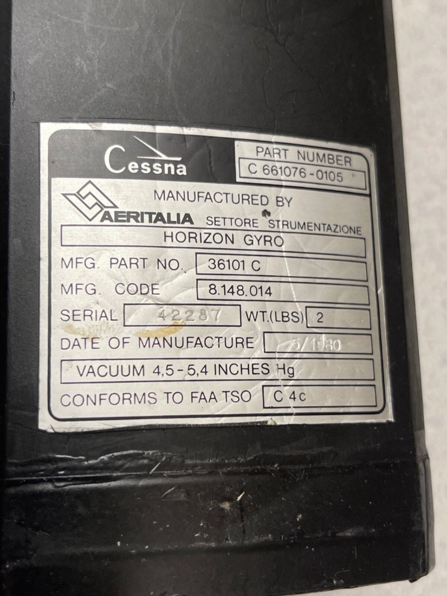 Cessna Horizon Gyro - Aircraft Attitude Indicator for sale Cessna Horizon Gyro - Aircraft Attitude Indicator for sale