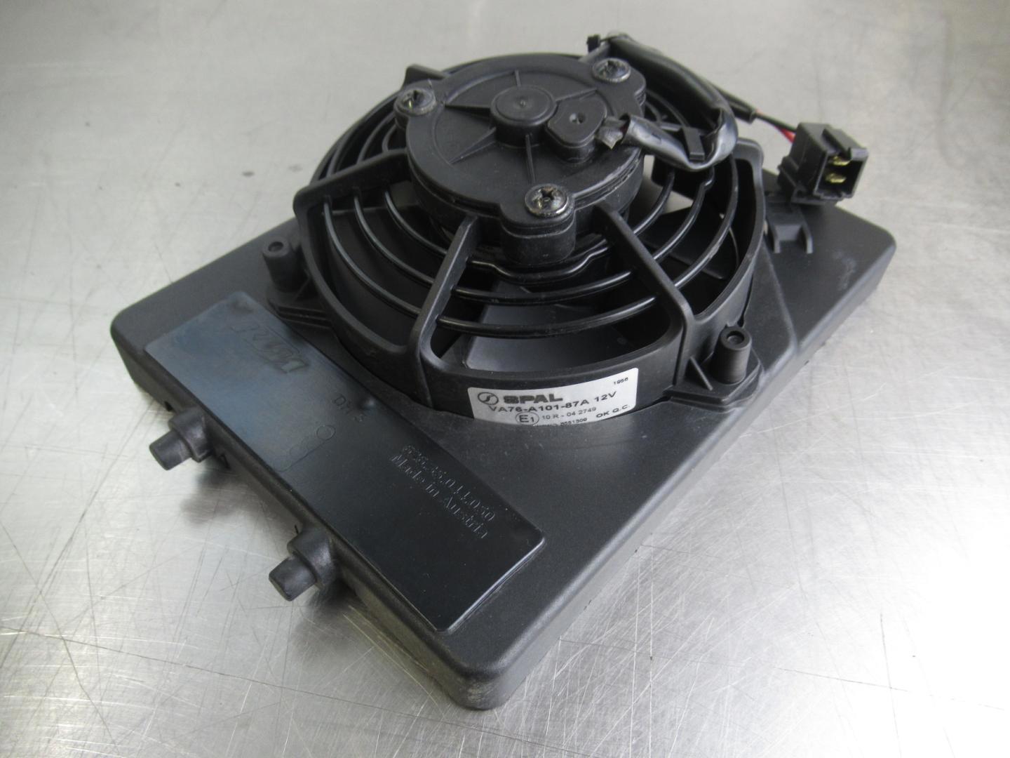 EB1407 2019 19 KTM SMC R 690 RADIATOR FAN VENTILATOR FAN