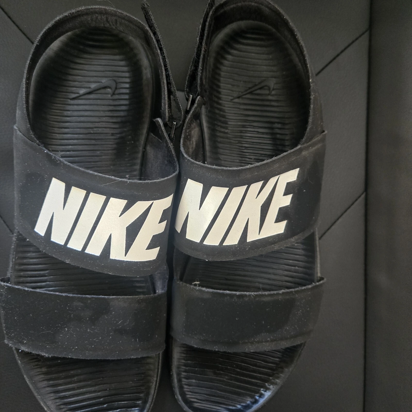 Sandali Nike Tanjun donna taglia 9 nero sandalo regolabile 882694 001