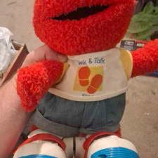 TYCO Sesame Street Elmo Walk  Talk Battery Operated Talking Toy 1997 3-5