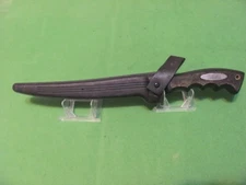 Cabelas Fillet Knife with Hard Plastic Handle & Sheath