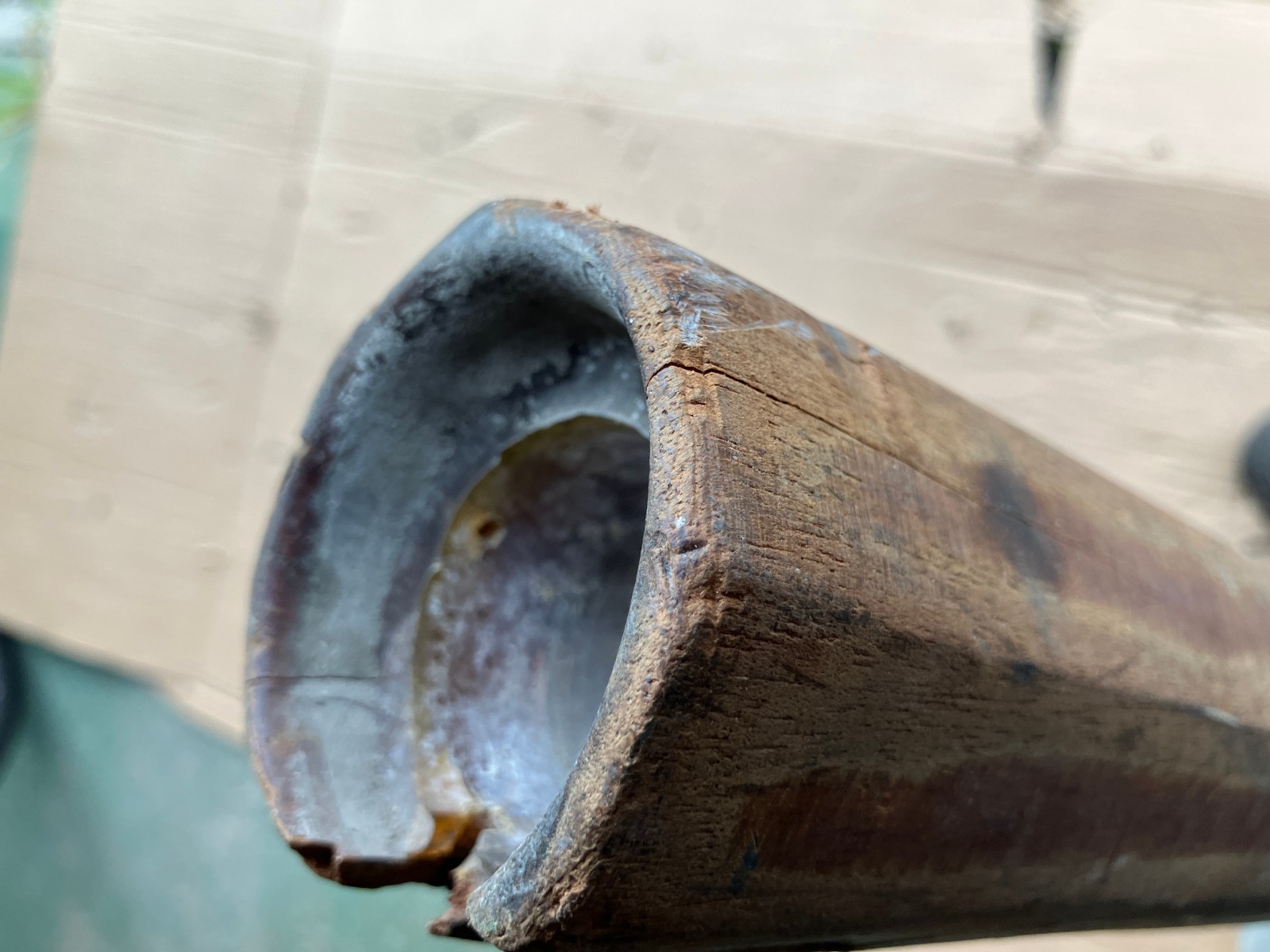 Mahogany Octagonal Under Door Exhaust from MGA/Ferrari Testa Rosa replica